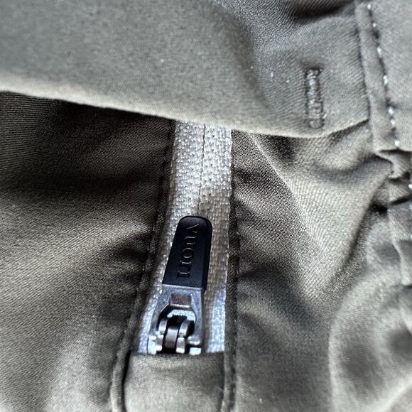 VUORI The Weekend Jogger Pants Green Lightweight Travel Women's Size L Pockets - Picture 10 of 10